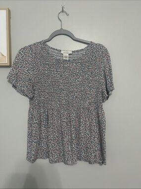 URBAN Romantics Navy Blue Floral Smocked Babydoll Top